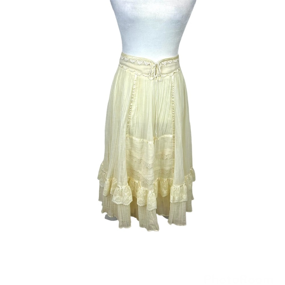 Gunne Sax Vintage Cream Tier Lace Ribbon Boho Skirt in size 9 (modern size 6) - Picture 2 of 11